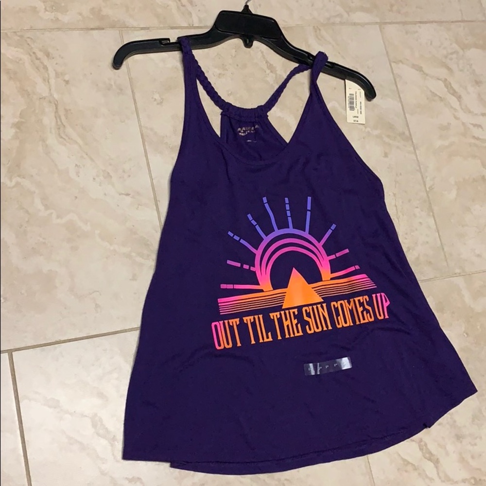 Women shirt